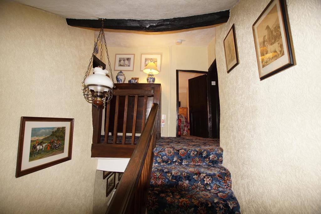 Crosslands Farm Hotel Kendal Exterior photo